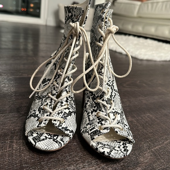 snake print heels - Picture 4 of 5